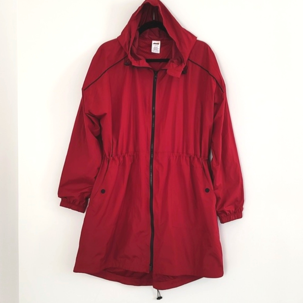 Avia Womens LIghtweight Burgundy Hooded Jacket Size 12-14 L